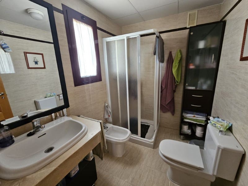 Appartement de 2 chambres à louer à Torrox-Costa avec piscine garage - 800 € (Ref: 8455959)