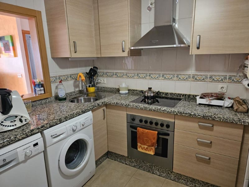 Appartement de 2 chambres à louer à Torrox-Costa avec piscine garage - 800 € (Ref: 8455959)