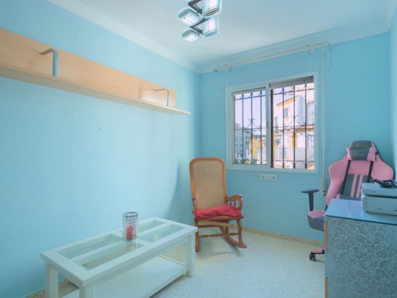 Chalet de 3 habitaciones en Torre del Mar en venta con piscina garaje - 410.000 € (Ref: 8495225)