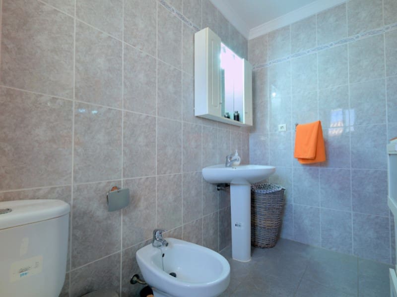 Chalet de 3 habitaciones en Torre del Mar en venta con piscina garaje - 410.000 € (Ref: 8495225)