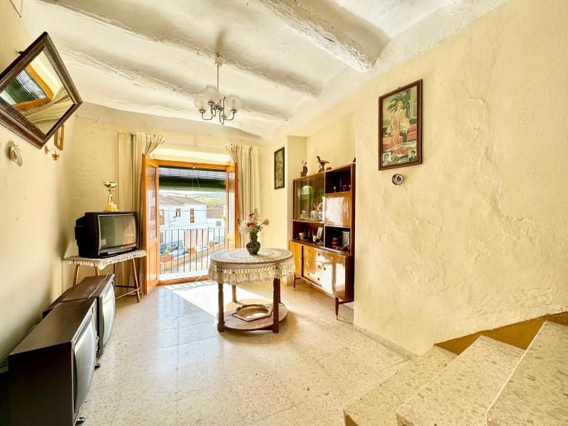 3 bedroom Townhouse for sale in Alhama de Granada - € 69,900 (Ref: 8532170)