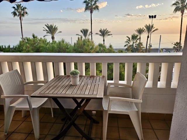 2 makuuhuone Asunto vuokrattavana paikassa El Morche, Torrox mukana 
autotalli - 875 € (Ref: 8625446)