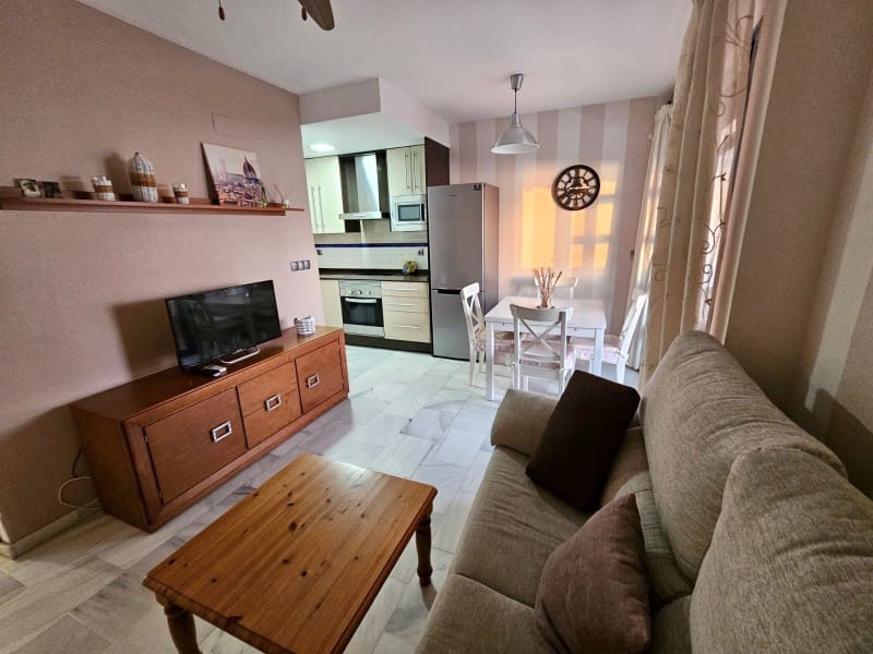 2 soveværelse Lejlighed til leje i El Morche med garage - € 875 (Ref: 8748249)