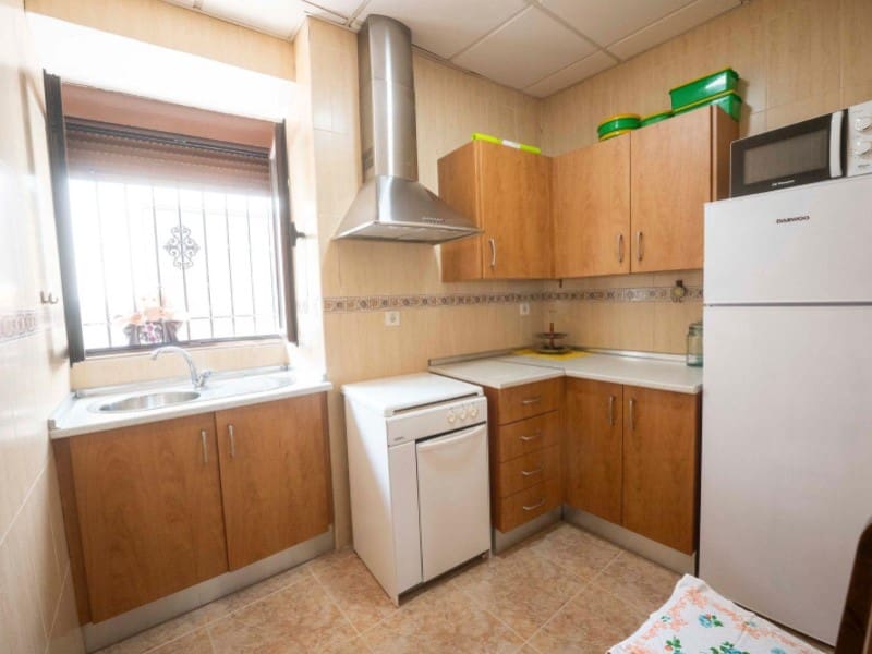 5 soveværelse Byhus til salg i Alhama de Granada med garage - € 124.000 (Ref: 8760313)