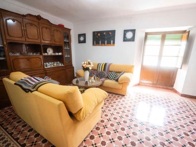 5 soveværelse Byhus til salg i Alhama de Granada med garage - € 124.000 (Ref: 8760313)