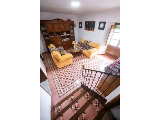 5 soveværelse Byhus til salg i Alhama de Granada med garage - € 124.000 (Ref: 8760313)