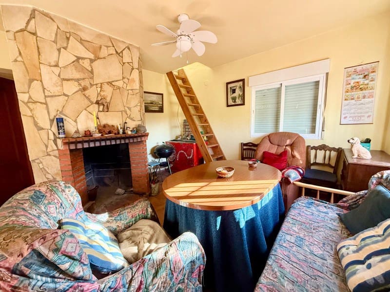 2 soveværelse Finca/Landehus til salg i Alhama de Granada - € 149.900 (Ref: 8828167)