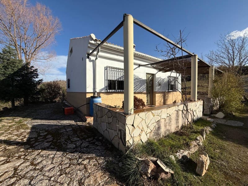 2 soveværelse Finca/Landehus til salg i Alhama de Granada - € 149.900 (Ref: 8828167)