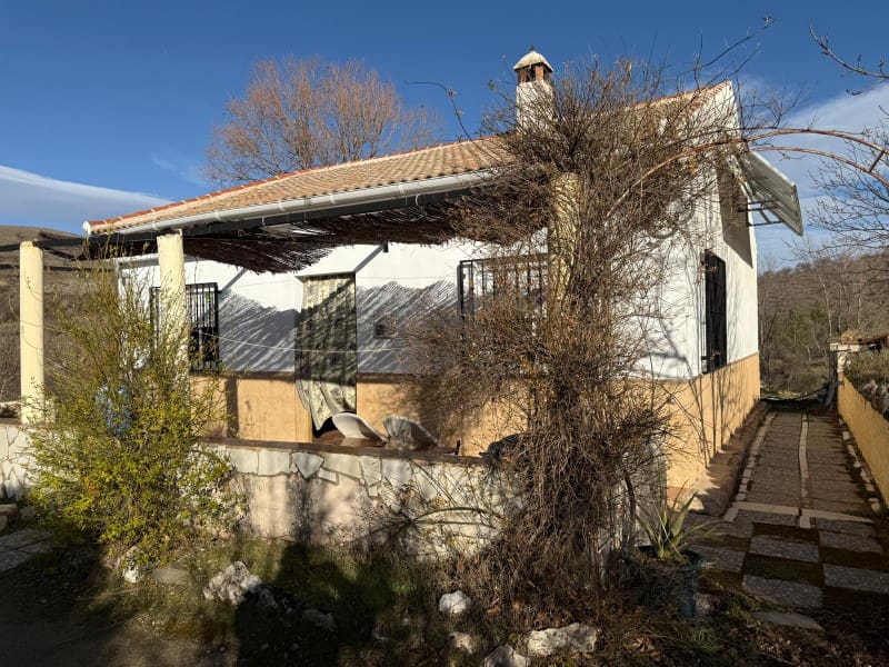 2 soveværelse Finca/Landehus til salg i Alhama de Granada - € 149.900 (Ref: 8828167)