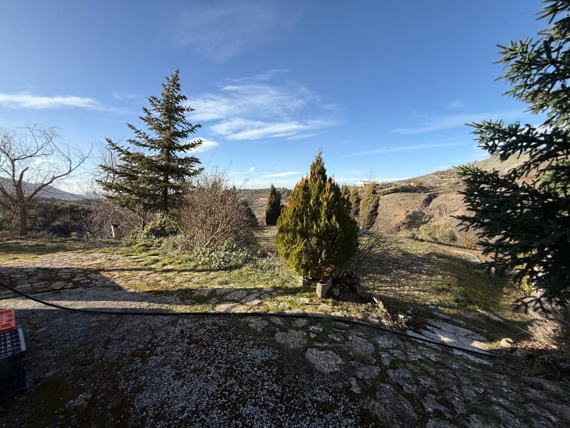 2 soveværelse Finca/Landehus til salg i Alhama de Granada - € 149.900 (Ref: 8828167)