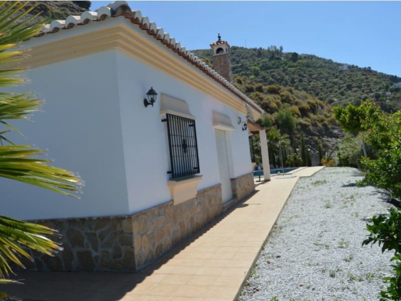 3 soveværelse Finca/Landehus til salg i Competa med swimmingpool - € 380.000 (Ref: 8839323)