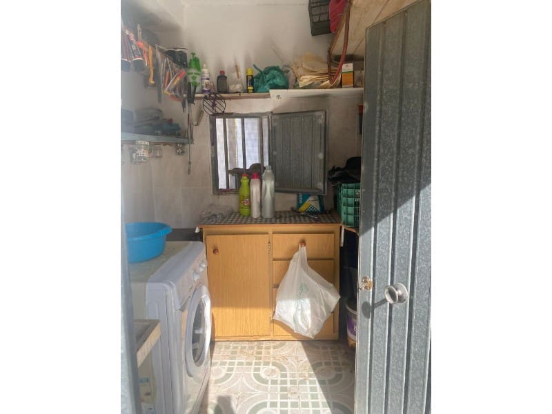 6 soveværelse Byhus til salg i Canillas de Aceituno med garage - € 133.000 (Ref: 8869958)