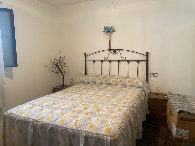 6 soveværelse Byhus til salg i Canillas de Aceituno med garage - € 133.000 (Ref: 8869958)