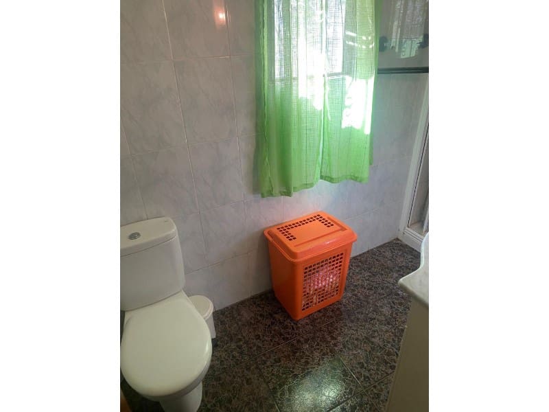 6 soveværelse Byhus til salg i Canillas de Aceituno med garage - € 133.000 (Ref: 8869958)