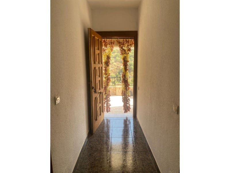 6 soveværelse Byhus til salg i Canillas de Aceituno med garage - € 133.000 (Ref: 8869958)