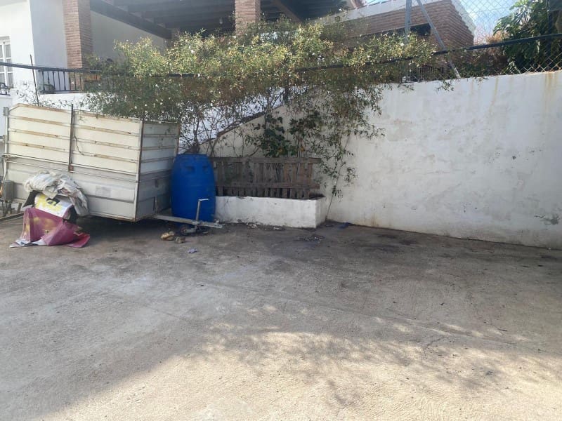 6 soveværelse Byhus til salg i Canillas de Aceituno med garage - € 133.000 (Ref: 8869958)