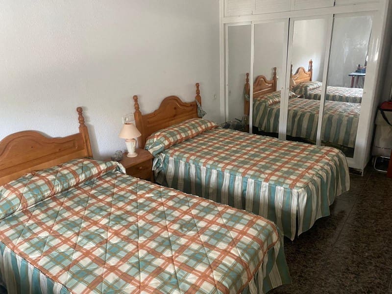 6 soveværelse Byhus til salg i Canillas de Aceituno med garage - € 133.000 (Ref: 8869958)