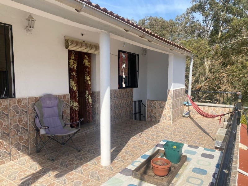 6 soveværelse Byhus til salg i Canillas de Aceituno med garage - € 133.000 (Ref: 8869958)