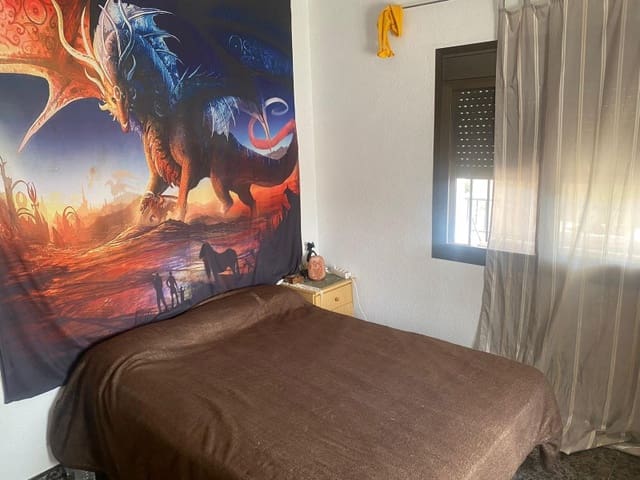 6 soveværelse Byhus til salg i Canillas de Aceituno med garage - € 133.000 (Ref: 8869958)