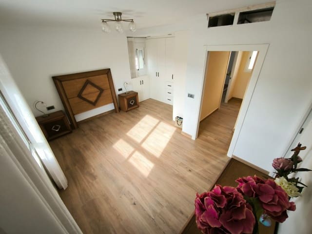 3 makuuhuone Asunto myytävänä paikassa Vélez-Málaga - 289 000 € (Ref: 8900622)