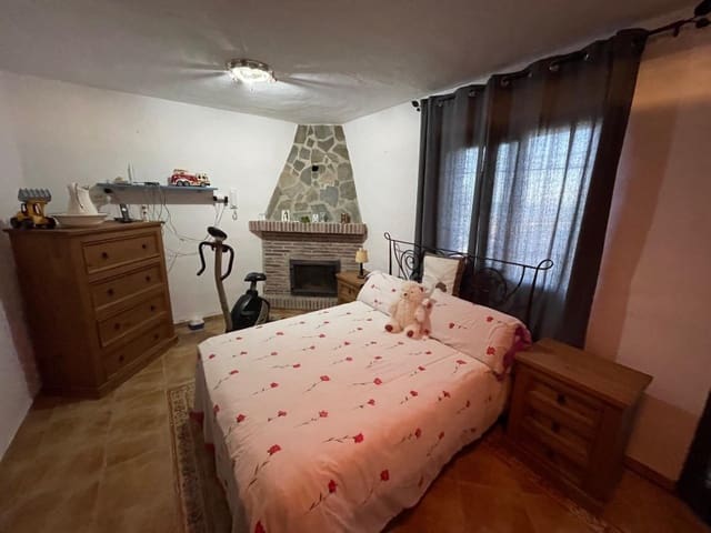 3 camera da letto Finca/Casa di Campagna in vendita in Avda Pescia - Ctra de Frigiliana, Nerja con piscina garage - 549.000 € (Rif: 8921587)