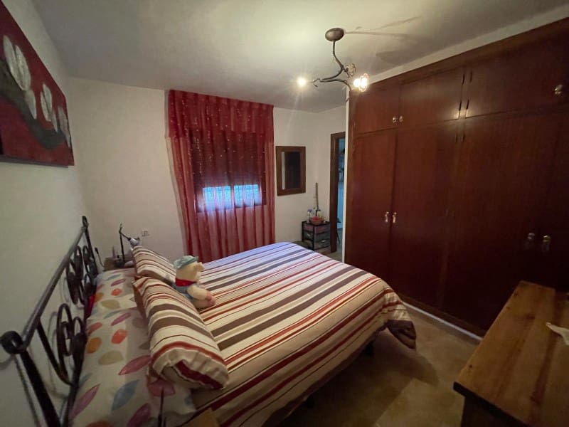 3 soveværelse Finca/Landehus til salg i Nerja med swimmingpool garage - € 549.000 (Ref: 8921587)