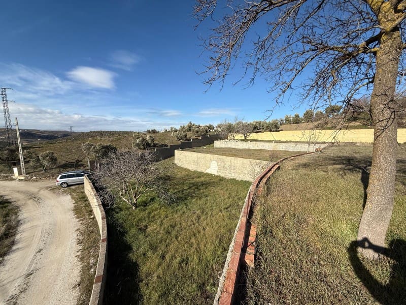 Grunde uden byggetilladelser til salg i Alhama de Granada - € 59.000 (Ref: 8926875)