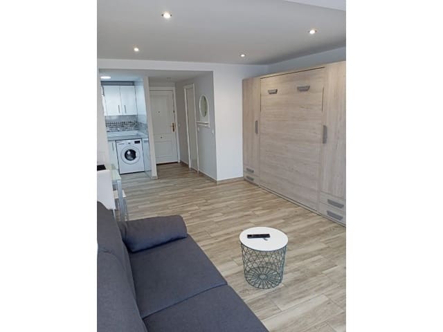 Studio te koop in Torre del Mar, Vélez-Málaga met zwembad - € 169.000 (Ref: 8986210)