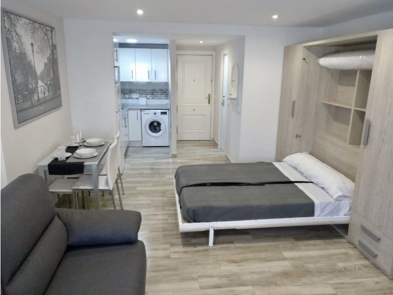 Studio til salg i Torre del Mar med swimmingpool - € 169.000 (Ref: 8986210)