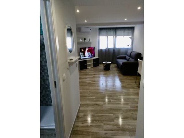 Studio te koop in Torre del Mar, Vélez-Málaga met zwembad - € 169.000 (Ref: 8986210)