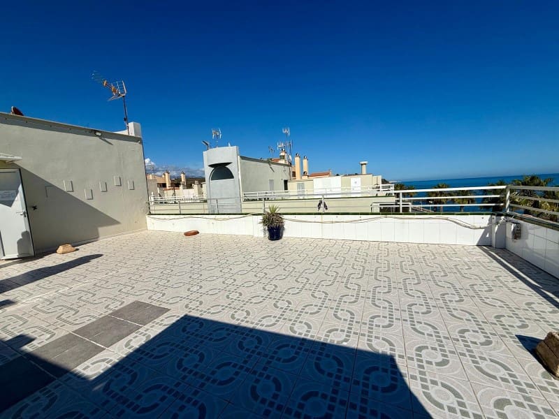 2 camera da letto Appartamento da affittare in Mezquitilla - 900 € (Rif: 8992077)