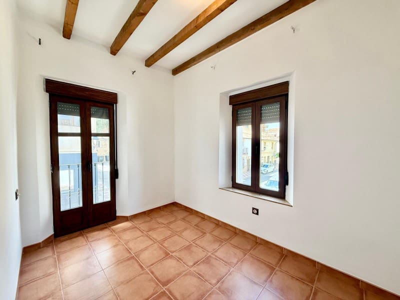 5 soveværelse Byhus til salg i Alhama de Granada - € 150.000 (Ref: 9081955)