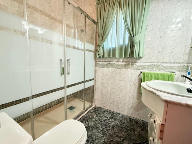 3 soveværelse Byhus til salg i Lagos med garage - € 428.900 (Ref: 9081957)