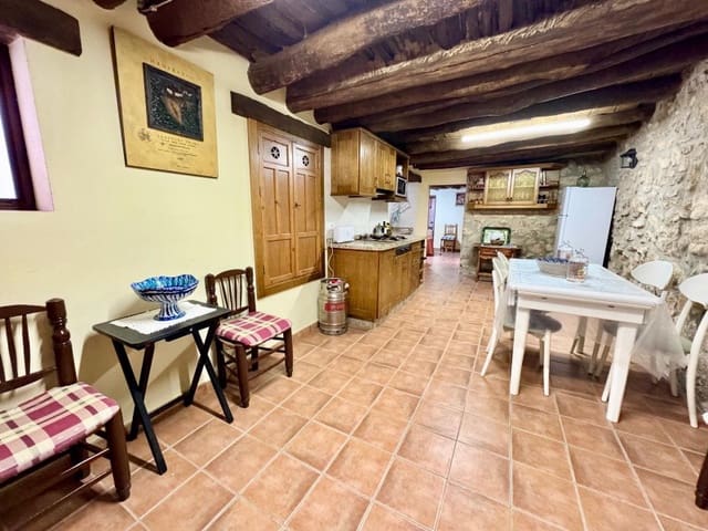 5 soveværelse Byhus til salg i Alhama de Granada - € 110.000 (Ref: 9114338)