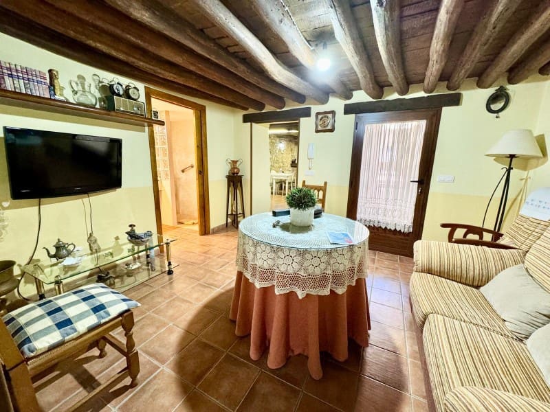 5 soveværelse Byhus til salg i Alhama de Granada - € 110.000 (Ref: 9114338)