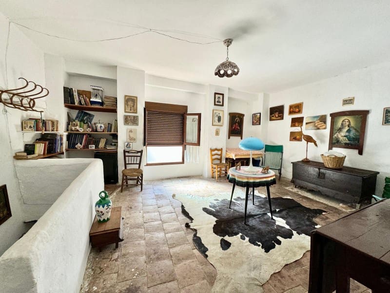 5 soveværelse Byhus til salg i Alhama de Granada - € 110.000 (Ref: 9114338)