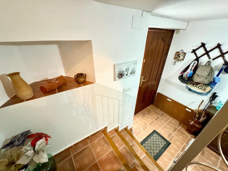 5 soveværelse Byhus til salg i Alhama de Granada - € 110.000 (Ref: 9114338)