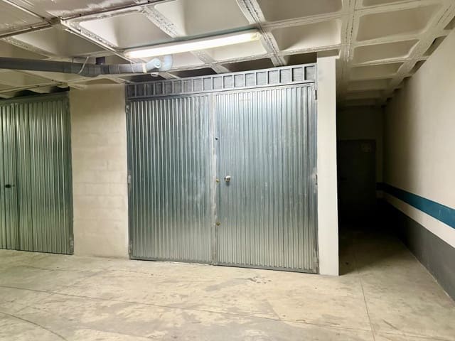 Garage til salg i Torre del Mar, Vélez-Málaga - € 45.000 (Ref: 9129938)