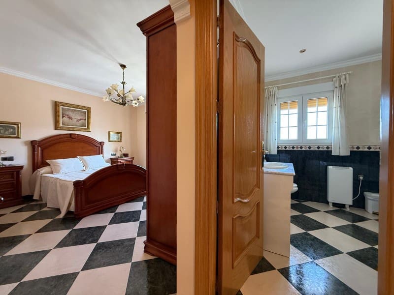 4 soverom Hus til salgs i Zafarraya med garasje - € 220 000 (Ref: 9129940)