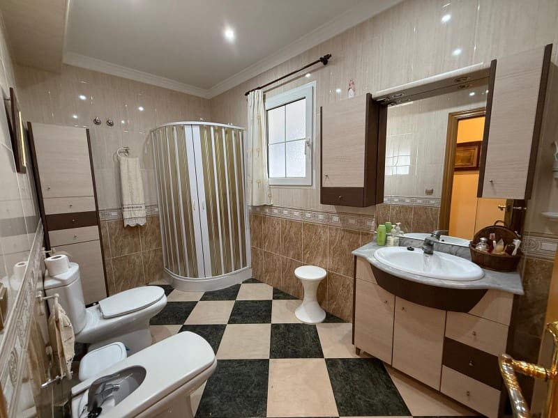 4 soverom Hus til salgs i Zafarraya med garasje - € 220 000 (Ref: 9129940)