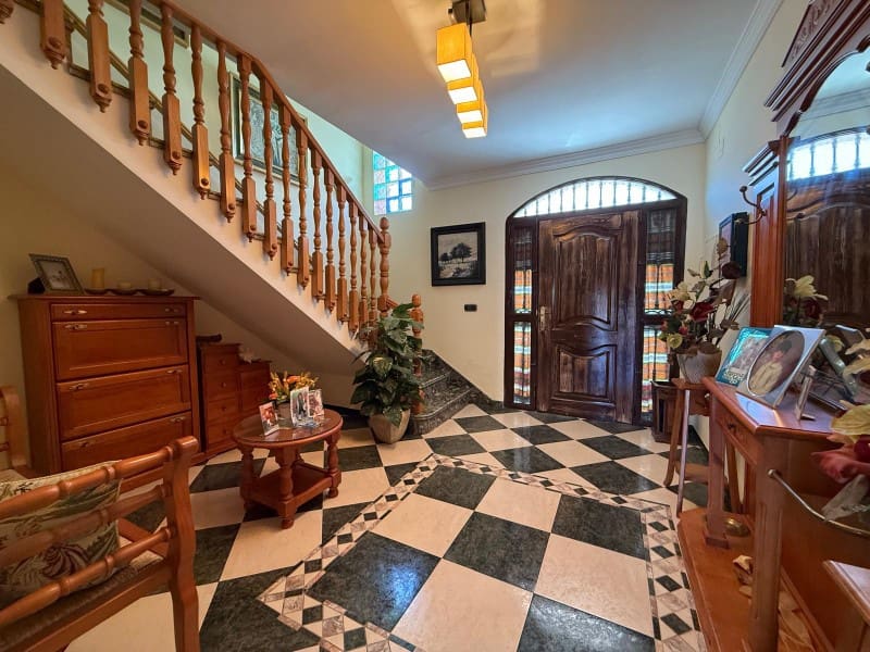 4 soverom Hus til salgs i Zafarraya med garasje - € 220 000 (Ref: 9129940)