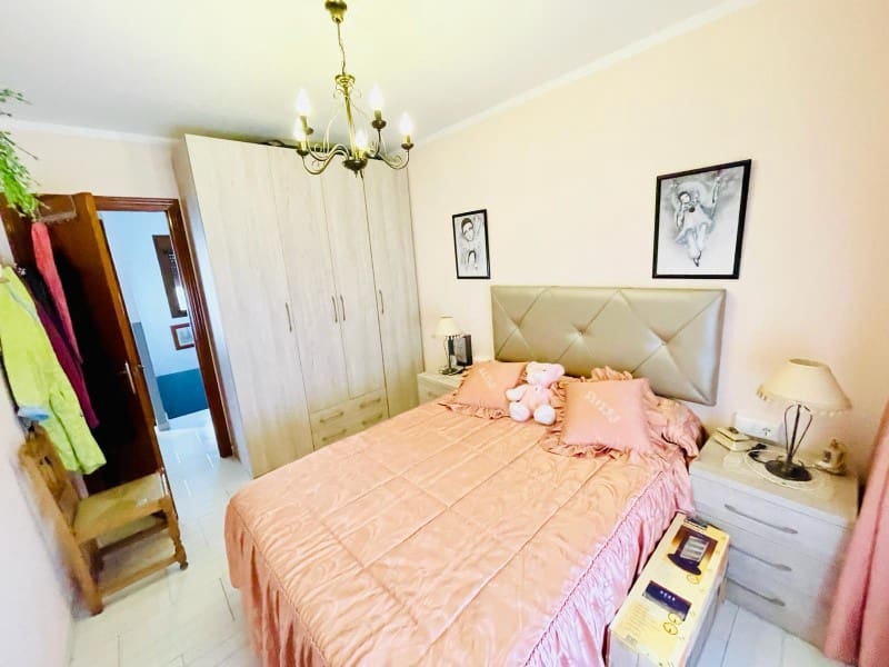 3 soveværelse Villa til salg i Torrox-Costa med garage - € 320.000 (Ref: 9131896)