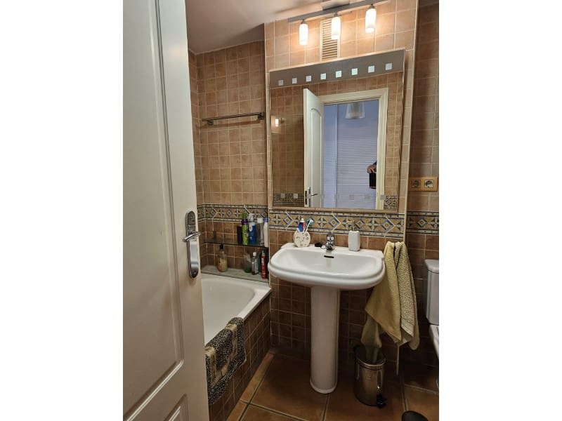 3 soverom Leilighet til leie i Velez-Malaga - € 980 (Ref: 9200771)