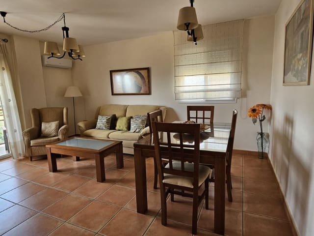 3 soverom Leilighet til leie i Vélez-Málaga - € 980 (Ref: 9200771)