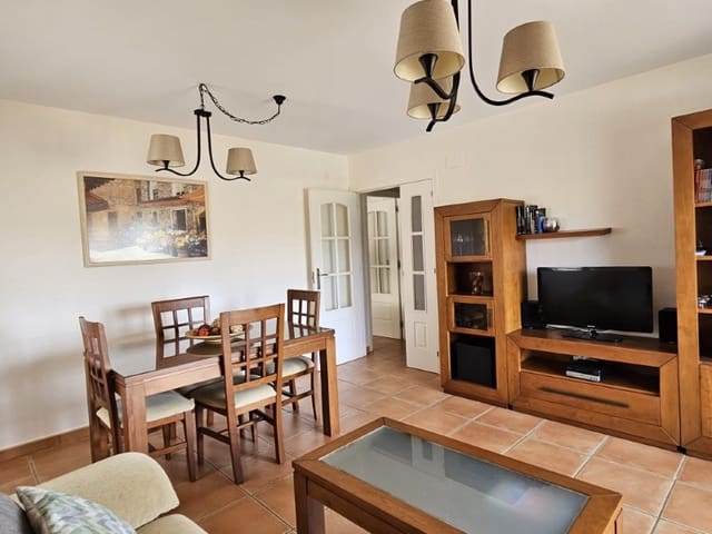 3 soverom Leilighet til leie i Vélez-Málaga - € 980 (Ref: 9200771)