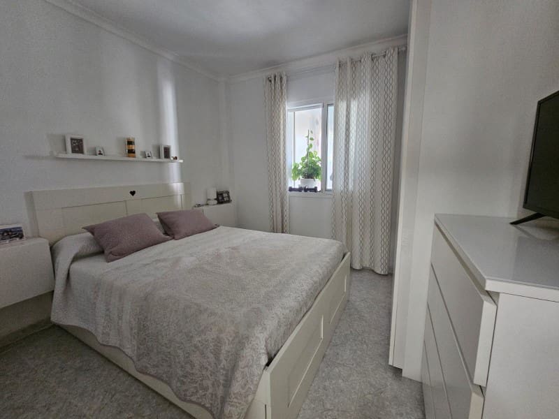 2 bedroom Flat for sale in Torrox Park with pool - € 244,000 (Ref: 9262826)