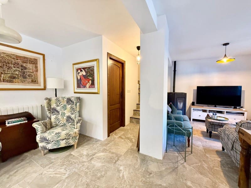 4 soveværelse Byhus til salg i Alhama de Granada - € 240.000 (Ref: 9282417)