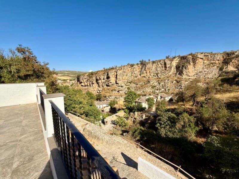 4 soveværelse Byhus til salg i Alhama de Granada - € 240.000 (Ref: 9282417)