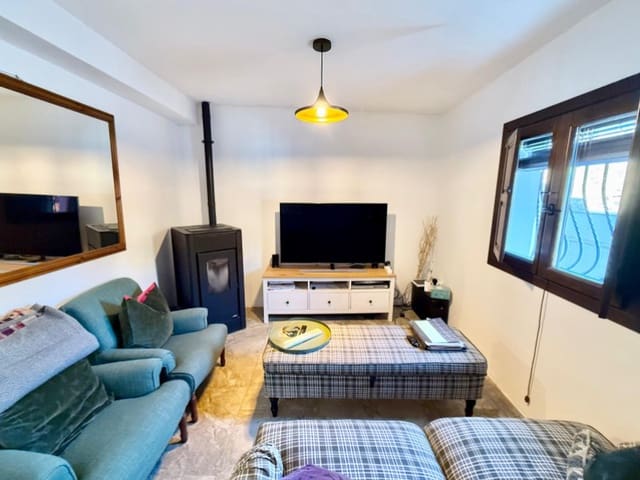 4 bedroom Townhouse for sale in Alhama de Granada - € 240,000 (Ref: 9282417)