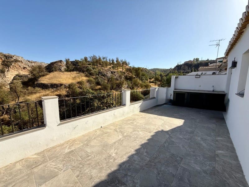 4 soveværelse Byhus til salg i Alhama de Granada - € 240.000 (Ref: 9282417)